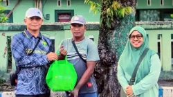 BPRS Bhakti Sumenep Gelar Bersih Masjid dan Jalan Sehat, Salurkan Sembako di Jum’at Berkah