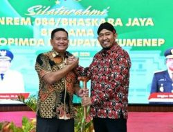Sinergi Pemkab Sumenep-TNI Menguat, Keris Tradisional Jadi Simbol Komitmen Pembangunan